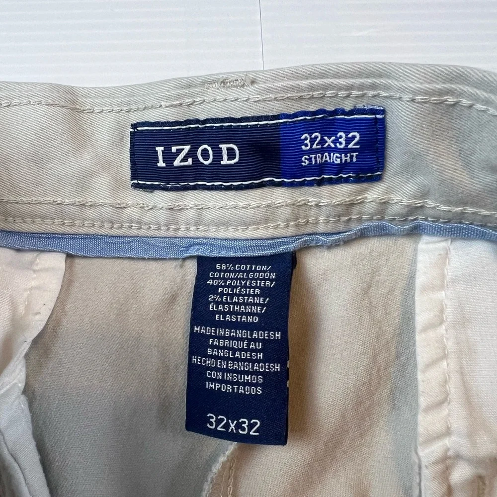 Izod Tan Chinos Classic Straight-Leg, Size 32 x 32 - Picture 2 of 13